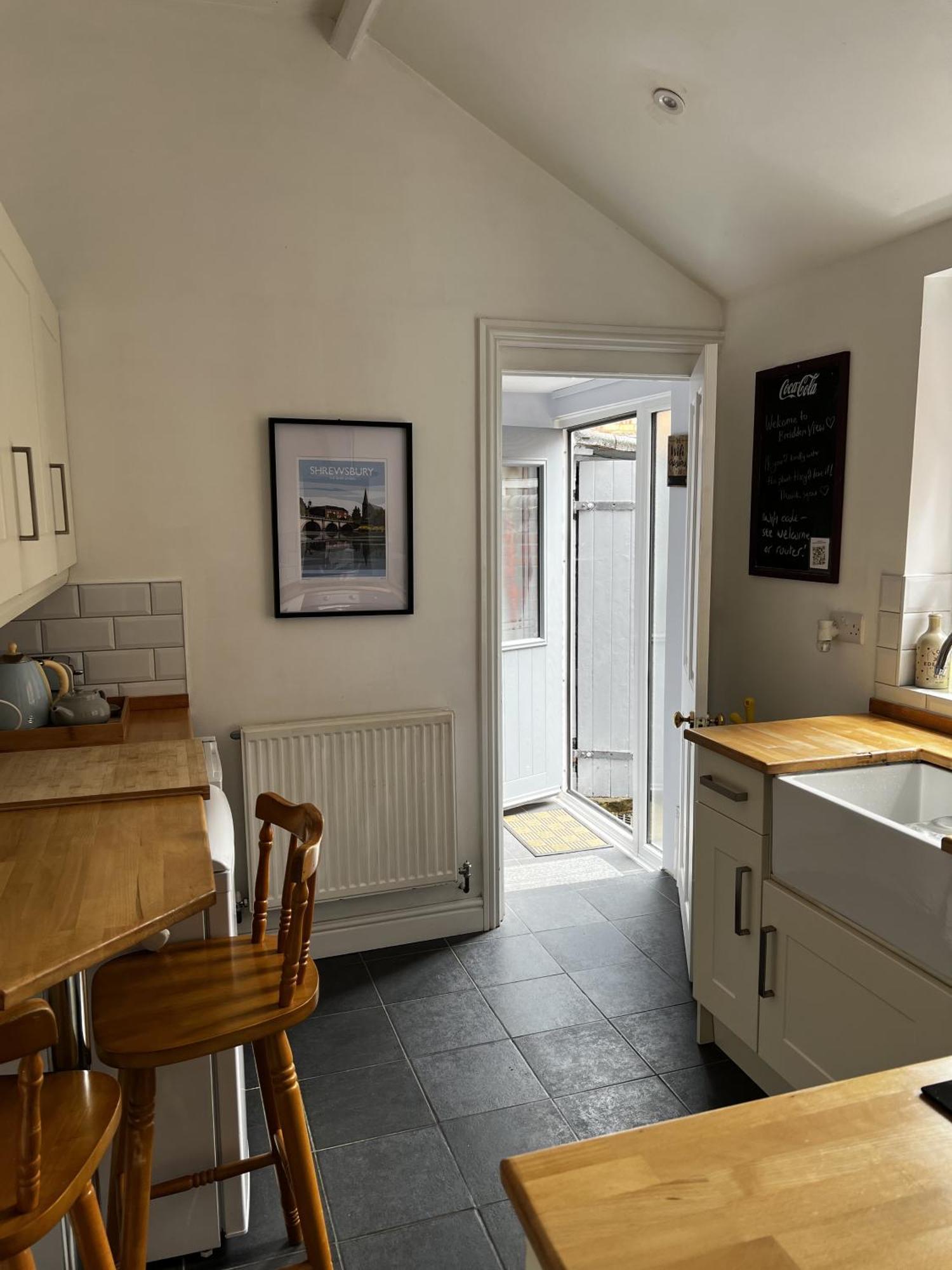 Apartamento Cartref - Fully Equipped And Stunning Town Flat Shrewsbury Exterior foto